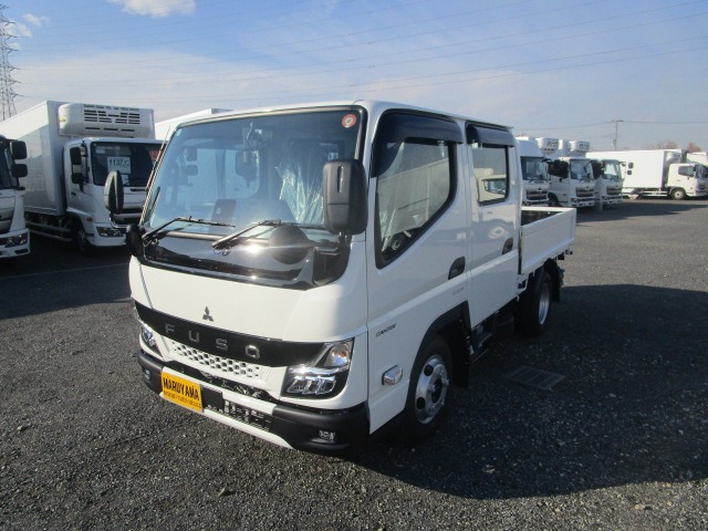 2025 Mitsubishi Fuso Canter