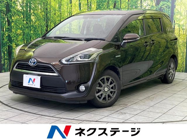 Toyota Sienta 1