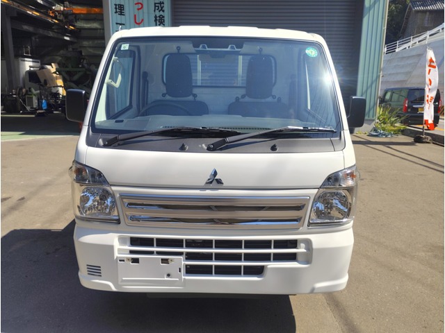 Mitsubishi Minicab Truck 1