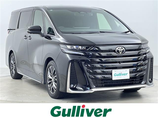 Toyota Vellfire 2