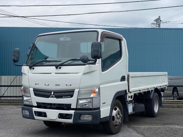 Mitsubishi Fuso Canter 1