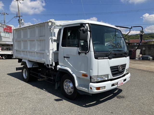 2006 UD Trucks Condor