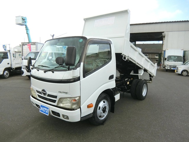 2009 Hino Dutro