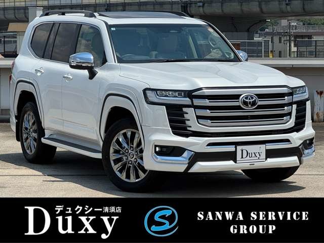 Toyota Land Cruiser 300 2