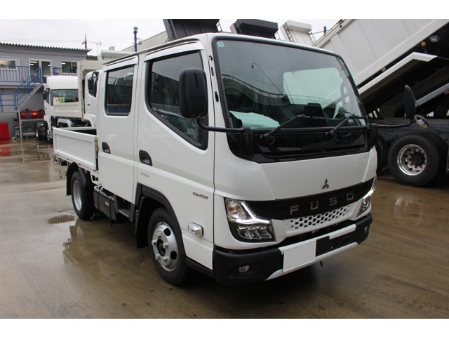 Mitsubishi Fuso Canter 1