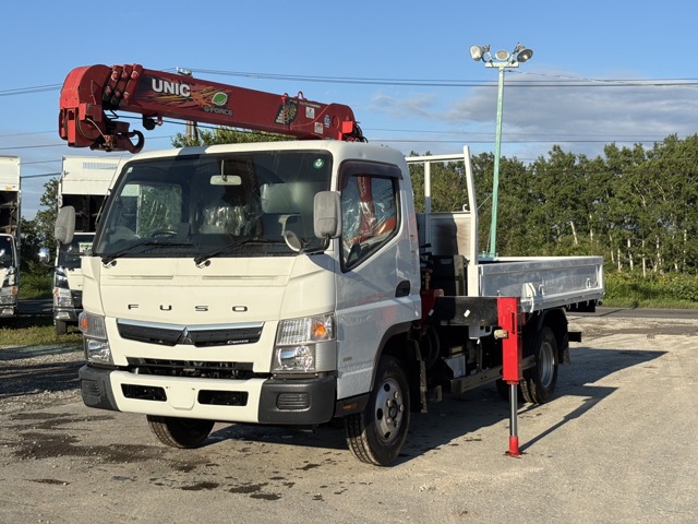 Mitsubishi Fuso Canter 1
