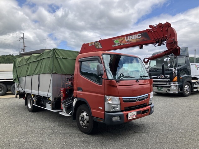 Mitsubishi Fuso Canter 1