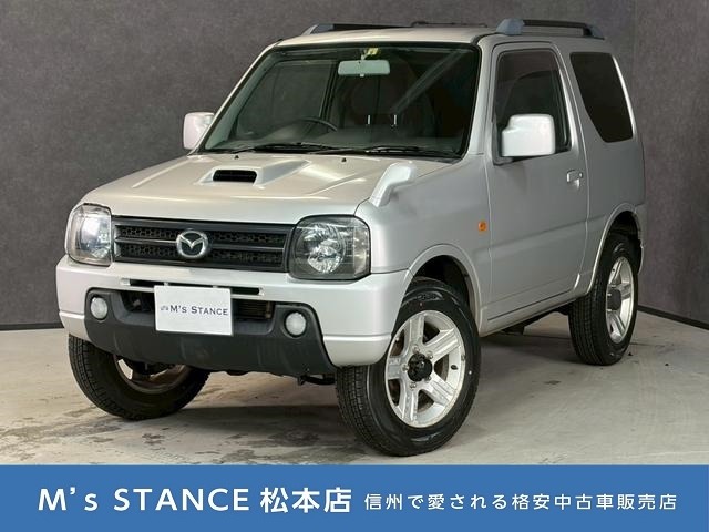 Mazda AZ-Offroad 660 XC 4WD with inspection in March 10 years Turbo 4WD Auto gear shift Keyless Key 2 ABS SRS airbag Headlight leveler Power steering Power windows Alloy wheels Fog lights 4AT