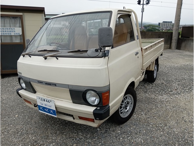 1986 Nissan Vanette Truck
