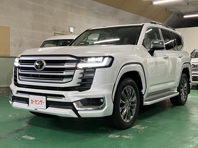 Toyota Land Cruiser 300 2