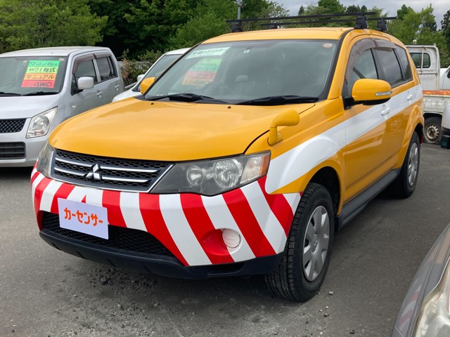 Mitsubishi Outlander 1