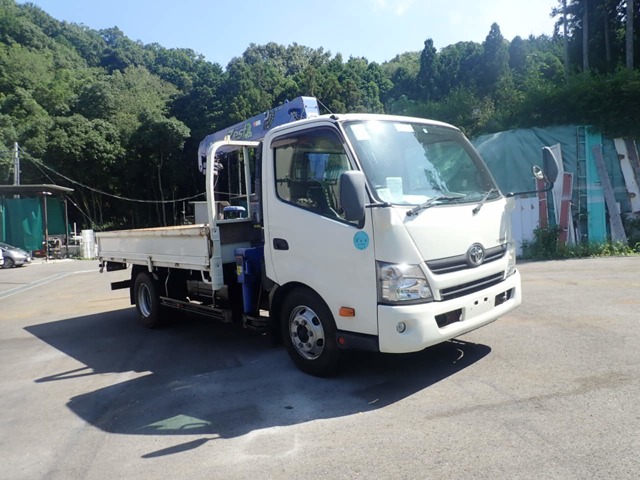 Toyota Toyoace 1