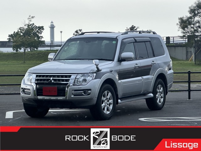 2019 Mitsubishi Pajero