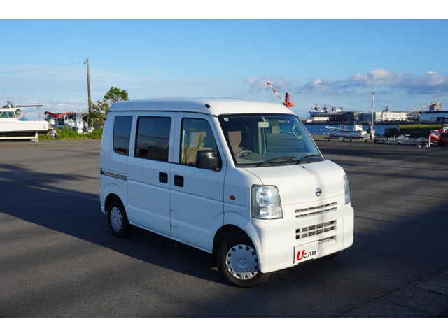 Nissan NV100 Clipper 1