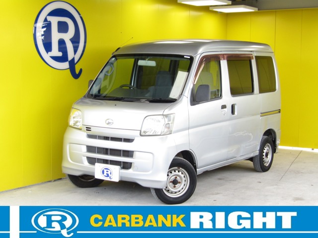 Daihatsu Hijet Cargo 1