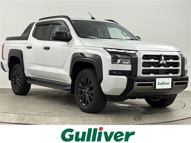 Mitsubishi Triton 1