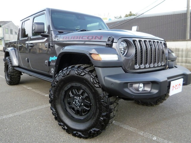 Jeep Gladiator 1