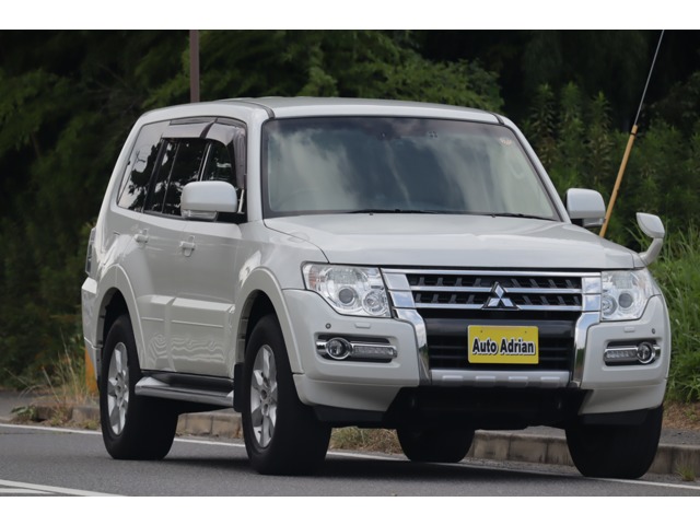 Mitsubishi Pajero 2