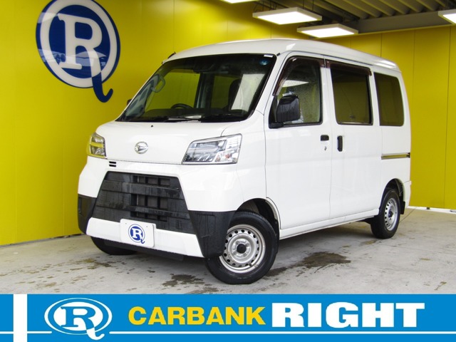 Daihatsu Hijet Cargo 1