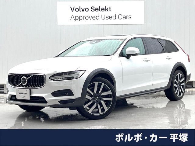 2021 Volvo V90 Cross Country