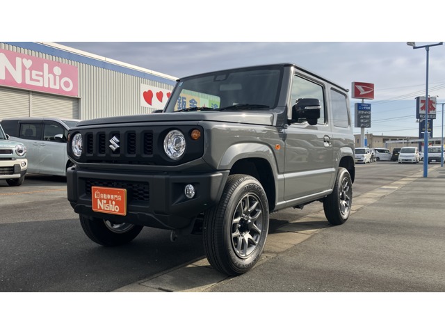 Suzuki Jimny 1