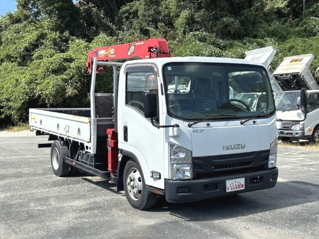 2019 Isuzu Elf