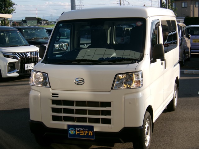 2023 Daihatsu Hijet Cargo