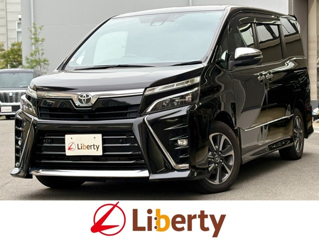 Toyota Voxy 1
