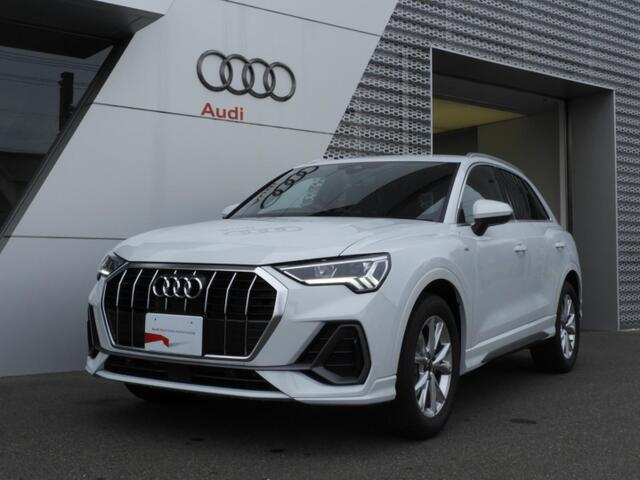 Audi Q3 1