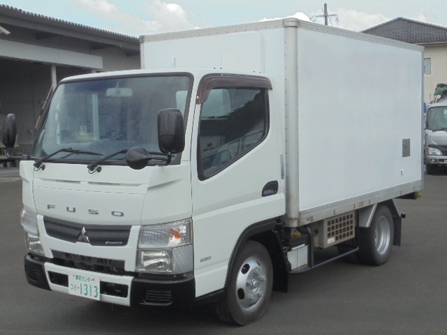 Mitsubishi Fuso Canter 1