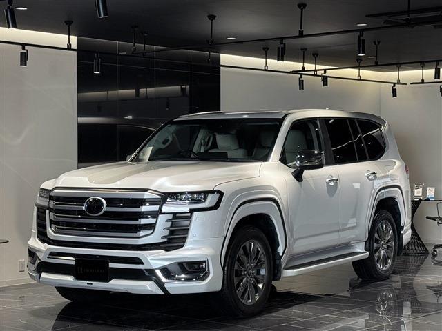 Toyota Land Cruiser 300 2