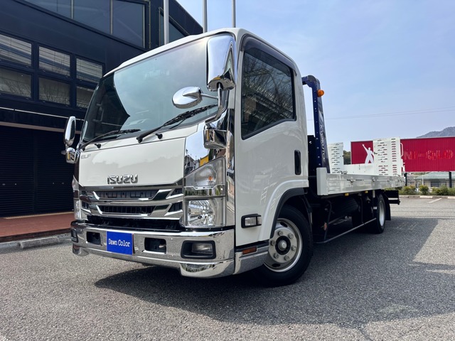 Isuzu Elf 1