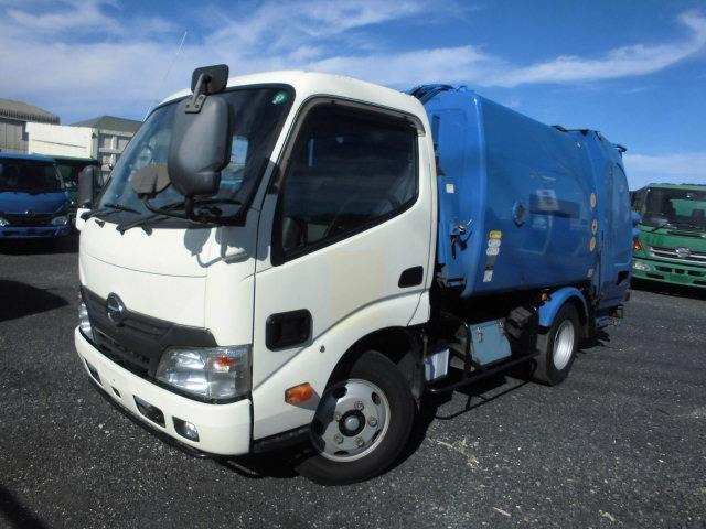Hino Dutro 1
