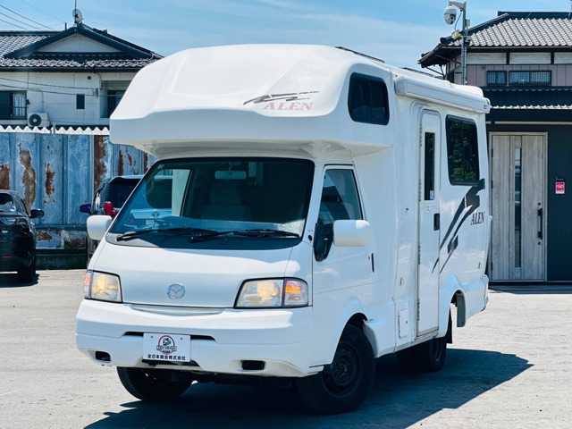 Mazda Bongo Truck 1
