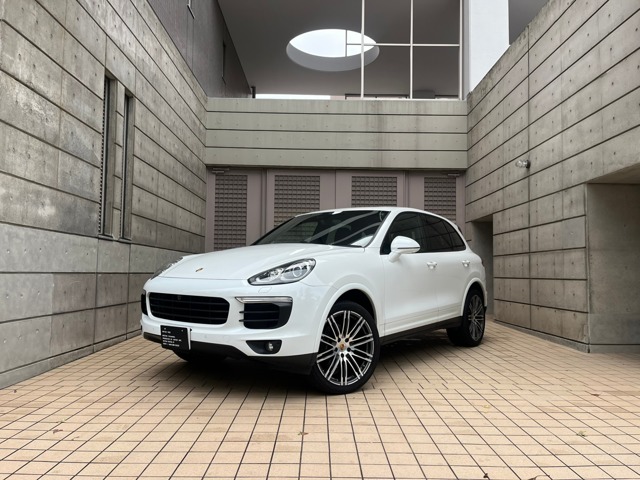 Porsche Cayenne 2