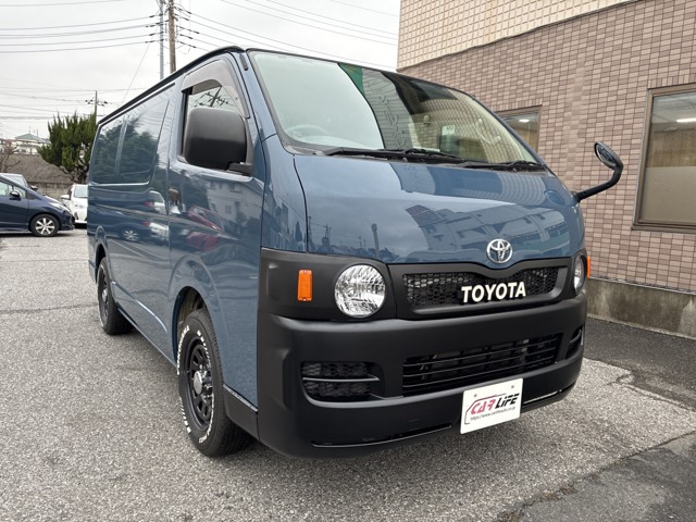 2006 Toyota Hiace Van