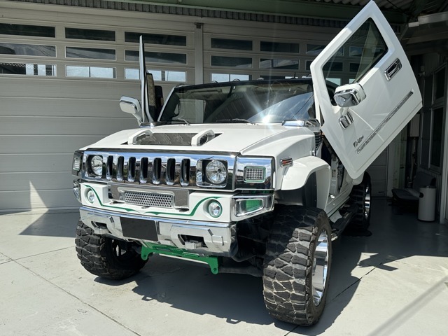 Hummer H2 1