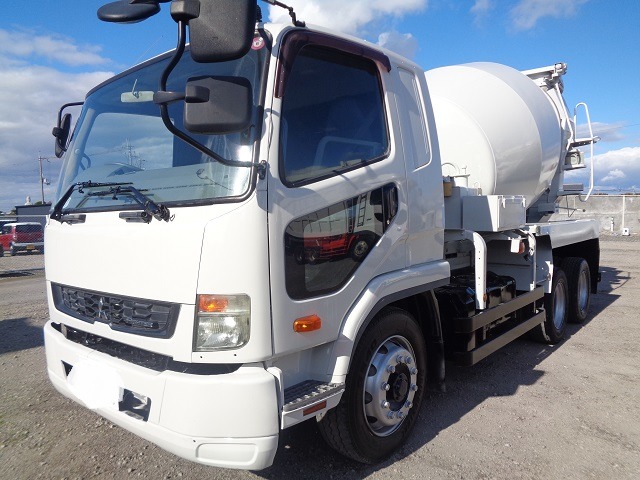 2015 Mitsubishi Fuso Fighter