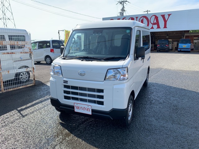 2025 Daihatsu Hijet Cargo