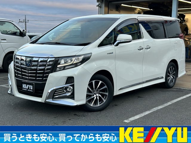 Toyota Alphard 1