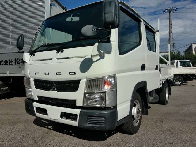 Mitsubishi Fuso Canter 1
