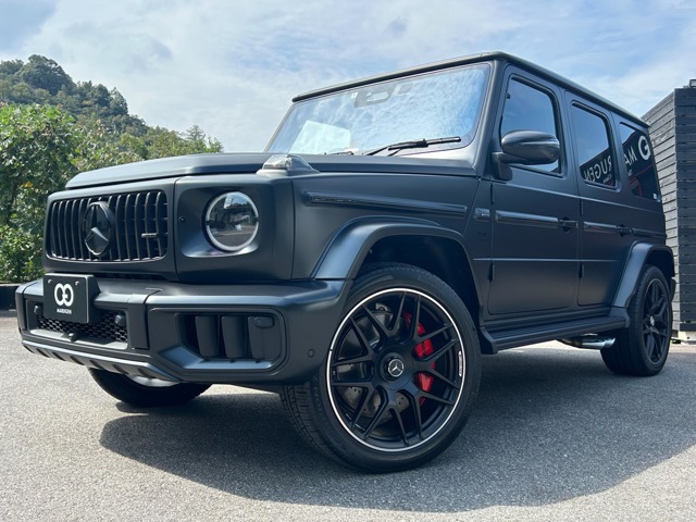 Mercedes-Benz G-Class 1