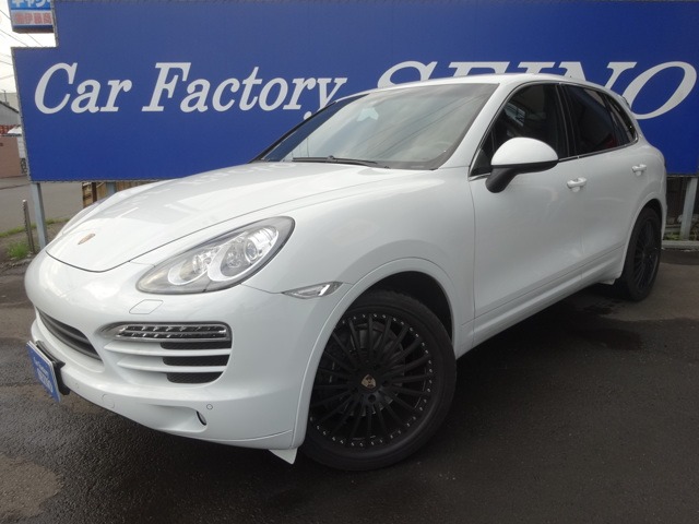Porsche Cayenne 1