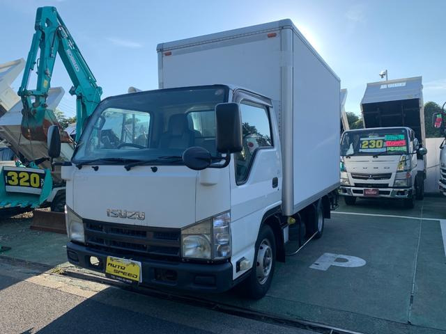 2011 Isuzu Elf