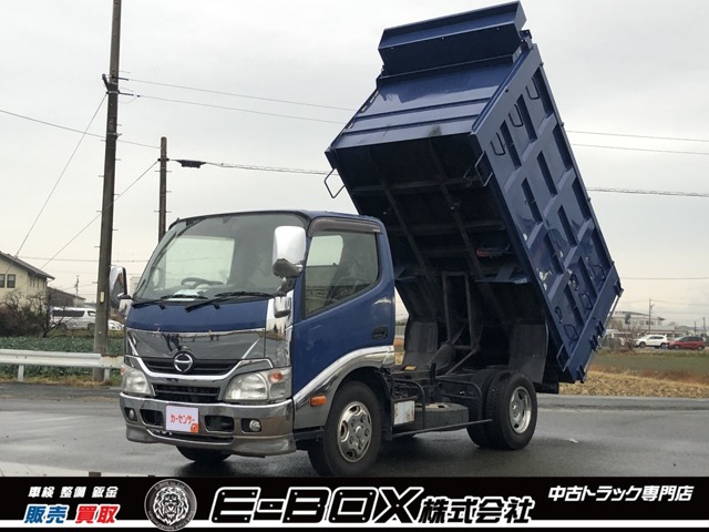 2013 Hino Dutro