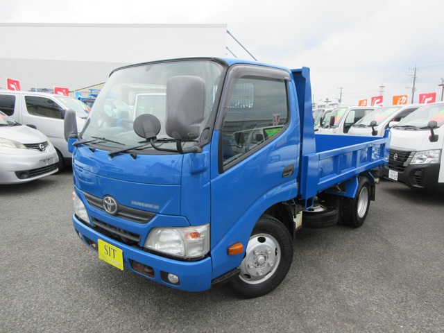 Toyota Toyoace 1