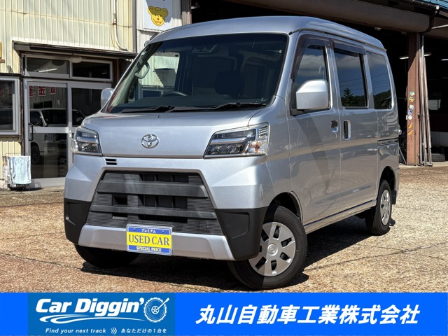 Toyota Pixis Van 1