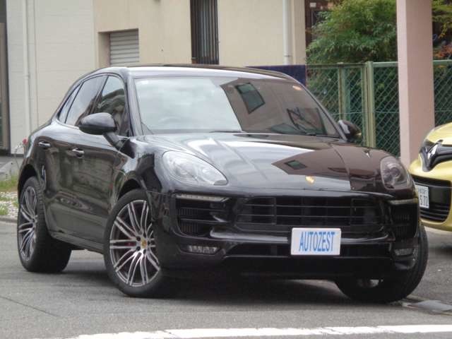 2017 Porsche Macan