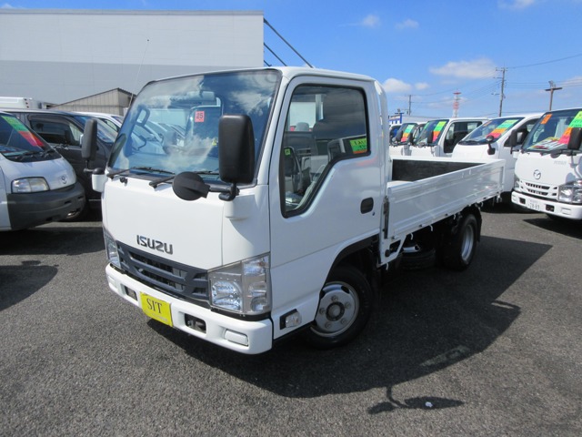 2019 Isuzu Elf