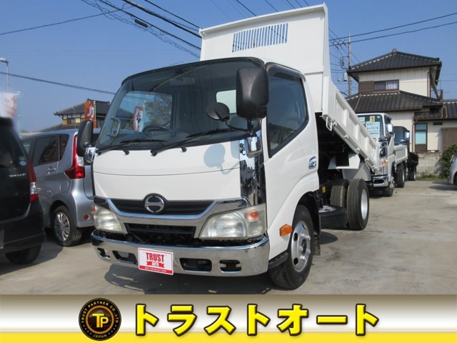 2011 Hino Dutro